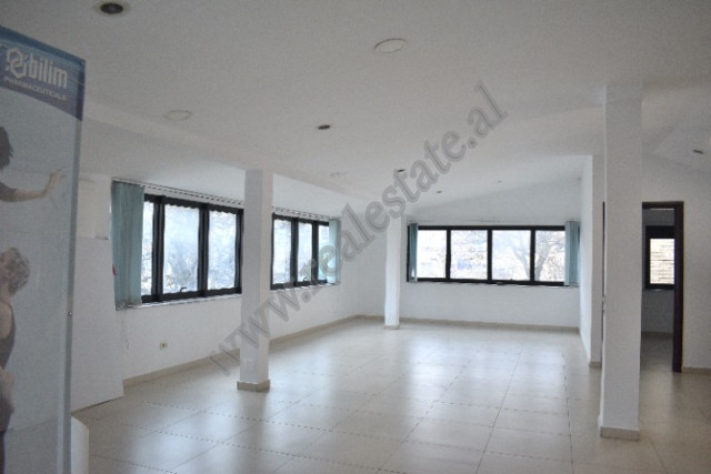 Commercial space for rent in Vllazen Huta street in Tirana, Albania